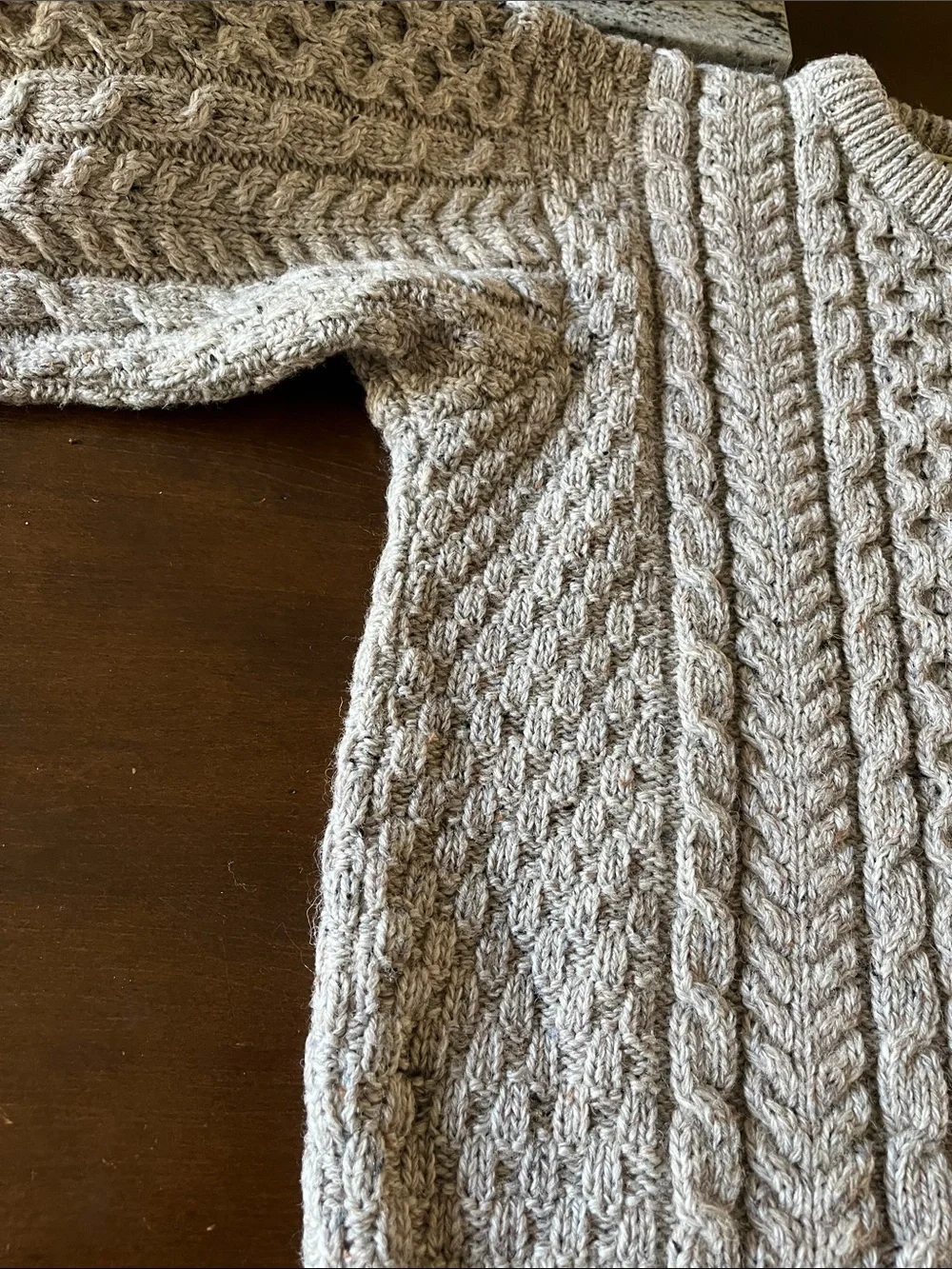 Classic Carraig Donn  
Cable-Knit Crewneck Sweater in Light Gray - Picture 2 of 9